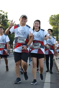 BIB: 7730, 7867, 6116
                            <button type="button" onclick="openModal(6389811)" class="btn btn-primary btn-sm float-right btn-popup" data-toggle="modal" data-target=".modal-high-quality">
                        <i class="fas fa-shopping-cart"></i> Add to Cart
                    </button>
                                            <button type="button" onclick="isThisMe(6389811, true)" class="btn btn-success btn-sm float-right btn-popup btn-isme hidden" data-toggle="tooltip" data-placement="bottom" title="นี่คือรูปของคุณใช่ไหม คลิกที่นี่เพื่อเอาเข้าอัลบั้ม">
                        <i class="fas fa-plus"></i> Add to album
                    </button>
                    <button type="button" onclick="isThisMe(6389811, false)" class="btn btn-warning btn-sm float-right btn-popup btn-isnotme hidden">
                        <i class="fas fa-ban"></i> Remove from album
                    </button>