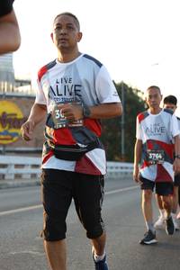 BIB: 3764
                            <button type="button" onclick="openModal(6387224)" class="btn btn-primary btn-sm float-right btn-popup" data-toggle="modal" data-target=".modal-high-quality">
                        <i class="fas fa-shopping-cart"></i> Add to Cart
                    </button>
                                            <button type="button" onclick="isThisMe(6387224, true)" class="btn btn-success btn-sm float-right btn-popup btn-isme hidden" data-toggle="tooltip" data-placement="bottom" title="นี่คือรูปของคุณใช่ไหม คลิกที่นี่เพื่อเอาเข้าอัลบั้ม">
                        <i class="fas fa-plus"></i> Add to album
                    </button>
                    <button type="button" onclick="isThisMe(6387224, false)" class="btn btn-warning btn-sm float-right btn-popup btn-isnotme hidden">
                        <i class="fas fa-ban"></i> Remove from album
                    </button>