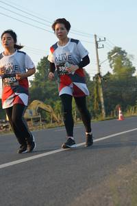 BIB: 390, 3903
                            <button type="button" onclick="openModal(6486129)" class="btn btn-primary btn-sm float-right btn-popup" data-toggle="modal" data-target=".modal-high-quality">
                        <i class="fas fa-shopping-cart"></i> Add to Cart
                    </button>
                                            <button type="button" onclick="isThisMe(6486129, true)" class="btn btn-success btn-sm float-right btn-popup btn-isme hidden" data-toggle="tooltip" data-placement="bottom" title="นี่คือรูปของคุณใช่ไหม คลิกที่นี่เพื่อเอาเข้าอัลบั้ม">
                        <i class="fas fa-plus"></i> Add to album
                    </button>
                    <button type="button" onclick="isThisMe(6486129, false)" class="btn btn-warning btn-sm float-right btn-popup btn-isnotme hidden">
                        <i class="fas fa-ban"></i> Remove from album
                    </button>