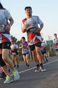 BIB: 3017, 3112, 2161
                            <button type="button" onclick="openModal(6485788)" class="btn btn-primary btn-sm float-right btn-popup" data-toggle="modal" data-target=".modal-high-quality">
                        <i class="fas fa-shopping-cart"></i> Add to Cart
                    </button>
                                            <button type="button" onclick="isThisMe(6485788, true)" class="btn btn-success btn-sm float-right btn-popup btn-isme hidden" data-toggle="tooltip" data-placement="bottom" title="นี่คือรูปของคุณใช่ไหม คลิกที่นี่เพื่อเอาเข้าอัลบั้ม">
                        <i class="fas fa-plus"></i> Add to album
                    </button>
                    <button type="button" onclick="isThisMe(6485788, false)" class="btn btn-warning btn-sm float-right btn-popup btn-isnotme hidden">
                        <i class="fas fa-ban"></i> Remove from album
                    </button>