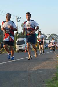 BIB: 3791, 3720
                            <button type="button" onclick="openModal(6462492)" class="btn btn-primary btn-sm float-right btn-popup" data-toggle="modal" data-target=".modal-high-quality">
                        <i class="fas fa-shopping-cart"></i> Add to Cart
                    </button>
                                            <button type="button" onclick="isThisMe(6462492, true)" class="btn btn-success btn-sm float-right btn-popup btn-isme hidden" data-toggle="tooltip" data-placement="bottom" title="นี่คือรูปของคุณใช่ไหม คลิกที่นี่เพื่อเอาเข้าอัลบั้ม">
                        <i class="fas fa-plus"></i> Add to album
                    </button>
                    <button type="button" onclick="isThisMe(6462492, false)" class="btn btn-warning btn-sm float-right btn-popup btn-isnotme hidden">
                        <i class="fas fa-ban"></i> Remove from album
                    </button>