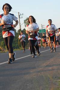 BIB: 797
                            <button type="button" onclick="openModal(6485215)" class="btn btn-primary btn-sm float-right btn-popup" data-toggle="modal" data-target=".modal-high-quality">
                        <i class="fas fa-shopping-cart"></i> Add to Cart
                    </button>
                                            <button type="button" onclick="isThisMe(6485215, true)" class="btn btn-success btn-sm float-right btn-popup btn-isme hidden" data-toggle="tooltip" data-placement="bottom" title="นี่คือรูปของคุณใช่ไหม คลิกที่นี่เพื่อเอาเข้าอัลบั้ม">
                        <i class="fas fa-plus"></i> Add to album
                    </button>
                    <button type="button" onclick="isThisMe(6485215, false)" class="btn btn-warning btn-sm float-right btn-popup btn-isnotme hidden">
                        <i class="fas fa-ban"></i> Remove from album
                    </button>