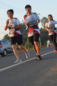 BIB: 7426, 7285, 7875
                            <button type="button" onclick="openModal(6485584)" class="btn btn-primary btn-sm float-right btn-popup" data-toggle="modal" data-target=".modal-high-quality">
                        <i class="fas fa-shopping-cart"></i> Add to Cart
                    </button>
                                            <button type="button" onclick="isThisMe(6485584, true)" class="btn btn-success btn-sm float-right btn-popup btn-isme hidden" data-toggle="tooltip" data-placement="bottom" title="นี่คือรูปของคุณใช่ไหม คลิกที่นี่เพื่อเอาเข้าอัลบั้ม">
                        <i class="fas fa-plus"></i> Add to album
                    </button>
                    <button type="button" onclick="isThisMe(6485584, false)" class="btn btn-warning btn-sm float-right btn-popup btn-isnotme hidden">
                        <i class="fas fa-ban"></i> Remove from album
                    </button>