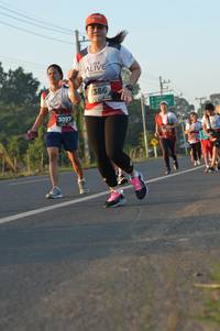 BIB: 386, 3097
                            <button type="button" onclick="openModal(6485183)" class="btn btn-primary btn-sm float-right btn-popup" data-toggle="modal" data-target=".modal-high-quality">
                        <i class="fas fa-shopping-cart"></i> Add to Cart
                    </button>
                                            <button type="button" onclick="isThisMe(6485183, true)" class="btn btn-success btn-sm float-right btn-popup btn-isme hidden" data-toggle="tooltip" data-placement="bottom" title="นี่คือรูปของคุณใช่ไหม คลิกที่นี่เพื่อเอาเข้าอัลบั้ม">
                        <i class="fas fa-plus"></i> Add to album
                    </button>
                    <button type="button" onclick="isThisMe(6485183, false)" class="btn btn-warning btn-sm float-right btn-popup btn-isnotme hidden">
                        <i class="fas fa-ban"></i> Remove from album
                    </button>