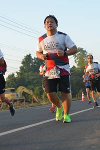 BIB: 7018, 7000
                            <button type="button" onclick="openModal(6485048)" class="btn btn-primary btn-sm float-right btn-popup" data-toggle="modal" data-target=".modal-high-quality">
                        <i class="fas fa-shopping-cart"></i> Add to Cart
                    </button>
                                            <button type="button" onclick="isThisMe(6485048, true)" class="btn btn-success btn-sm float-right btn-popup btn-isme hidden" data-toggle="tooltip" data-placement="bottom" title="นี่คือรูปของคุณใช่ไหม คลิกที่นี่เพื่อเอาเข้าอัลบั้ม">
                        <i class="fas fa-plus"></i> Add to album
                    </button>
                    <button type="button" onclick="isThisMe(6485048, false)" class="btn btn-warning btn-sm float-right btn-popup btn-isnotme hidden">
                        <i class="fas fa-ban"></i> Remove from album
                    </button>