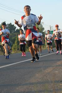 BIB: 7698, 7211, 2586, 3097
                            <button type="button" onclick="openModal(6485175)" class="btn btn-primary btn-sm float-right btn-popup" data-toggle="modal" data-target=".modal-high-quality">
                        <i class="fas fa-shopping-cart"></i> Add to Cart
                    </button>
                                            <button type="button" onclick="isThisMe(6485175, true)" class="btn btn-success btn-sm float-right btn-popup btn-isme hidden" data-toggle="tooltip" data-placement="bottom" title="นี่คือรูปของคุณใช่ไหม คลิกที่นี่เพื่อเอาเข้าอัลบั้ม">
                        <i class="fas fa-plus"></i> Add to album
                    </button>
                    <button type="button" onclick="isThisMe(6485175, false)" class="btn btn-warning btn-sm float-right btn-popup btn-isnotme hidden">
                        <i class="fas fa-ban"></i> Remove from album
                    </button>