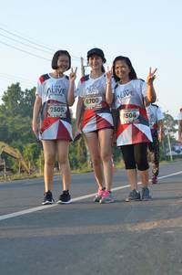 BIB: 6700, 7505, 1506
                            <button type="button" onclick="openModal(6463147)" class="btn btn-primary btn-sm float-right btn-popup" data-toggle="modal" data-target=".modal-high-quality">
                        <i class="fas fa-shopping-cart"></i> Add to Cart
                    </button>
                                            <button type="button" onclick="isThisMe(6463147, true)" class="btn btn-success btn-sm float-right btn-popup btn-isme hidden" data-toggle="tooltip" data-placement="bottom" title="นี่คือรูปของคุณใช่ไหม คลิกที่นี่เพื่อเอาเข้าอัลบั้ม">
                        <i class="fas fa-plus"></i> Add to album
                    </button>
                    <button type="button" onclick="isThisMe(6463147, false)" class="btn btn-warning btn-sm float-right btn-popup btn-isnotme hidden">
                        <i class="fas fa-ban"></i> Remove from album
                    </button>