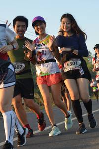 BIB: 307, 6501, 019
                            <button type="button" onclick="openModal(6485527)" class="btn btn-primary btn-sm float-right btn-popup" data-toggle="modal" data-target=".modal-high-quality">
                        <i class="fas fa-shopping-cart"></i> Add to Cart
                    </button>
                                            <button type="button" onclick="isThisMe(6485527, true)" class="btn btn-success btn-sm float-right btn-popup btn-isme hidden" data-toggle="tooltip" data-placement="bottom" title="นี่คือรูปของคุณใช่ไหม คลิกที่นี่เพื่อเอาเข้าอัลบั้ม">
                        <i class="fas fa-plus"></i> Add to album
                    </button>
                    <button type="button" onclick="isThisMe(6485527, false)" class="btn btn-warning btn-sm float-right btn-popup btn-isnotme hidden">
                        <i class="fas fa-ban"></i> Remove from album
                    </button>