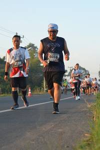 BIB: 6016, 2136
                            <button type="button" onclick="openModal(6485705)" class="btn btn-primary btn-sm float-right btn-popup" data-toggle="modal" data-target=".modal-high-quality">
                        <i class="fas fa-shopping-cart"></i> Add to Cart
                    </button>
                                            <button type="button" onclick="isThisMe(6485705, true)" class="btn btn-success btn-sm float-right btn-popup btn-isme hidden" data-toggle="tooltip" data-placement="bottom" title="นี่คือรูปของคุณใช่ไหม คลิกที่นี่เพื่อเอาเข้าอัลบั้ม">
                        <i class="fas fa-plus"></i> Add to album
                    </button>
                    <button type="button" onclick="isThisMe(6485705, false)" class="btn btn-warning btn-sm float-right btn-popup btn-isnotme hidden">
                        <i class="fas fa-ban"></i> Remove from album
                    </button>