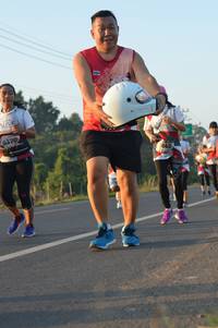 BIB: 6370, 845
                            <button type="button" onclick="openModal(6485423)" class="btn btn-primary btn-sm float-right btn-popup" data-toggle="modal" data-target=".modal-high-quality">
                        <i class="fas fa-shopping-cart"></i> Add to Cart
                    </button>
                                            <button type="button" onclick="isThisMe(6485423, true)" class="btn btn-success btn-sm float-right btn-popup btn-isme hidden" data-toggle="tooltip" data-placement="bottom" title="นี่คือรูปของคุณใช่ไหม คลิกที่นี่เพื่อเอาเข้าอัลบั้ม">
                        <i class="fas fa-plus"></i> Add to album
                    </button>
                    <button type="button" onclick="isThisMe(6485423, false)" class="btn btn-warning btn-sm float-right btn-popup btn-isnotme hidden">
                        <i class="fas fa-ban"></i> Remove from album
                    </button>