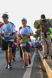 BIB: 6210, 6371
                            <button type="button" onclick="openModal(6428682)" class="btn btn-primary btn-sm float-right btn-popup" data-toggle="modal" data-target=".modal-high-quality">
                        <i class="fas fa-shopping-cart"></i> Add to Cart
                    </button>
                                            <button type="button" onclick="isThisMe(6428682, true)" class="btn btn-success btn-sm float-right btn-popup btn-isme hidden" data-toggle="tooltip" data-placement="bottom" title="นี่คือรูปของคุณใช่ไหม คลิกที่นี่เพื่อเอาเข้าอัลบั้ม">
                        <i class="fas fa-plus"></i> Add to album
                    </button>
                    <button type="button" onclick="isThisMe(6428682, false)" class="btn btn-warning btn-sm float-right btn-popup btn-isnotme hidden">
                        <i class="fas fa-ban"></i> Remove from album
                    </button>