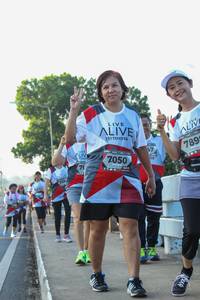 BIB: 789, 050
                            <button type="button" onclick="openModal(6433443)" class="btn btn-primary btn-sm float-right btn-popup" data-toggle="modal" data-target=".modal-high-quality">
                        <i class="fas fa-shopping-cart"></i> Add to Cart
                    </button>
                                            <button type="button" onclick="isThisMe(6433443, true)" class="btn btn-success btn-sm float-right btn-popup btn-isme hidden" data-toggle="tooltip" data-placement="bottom" title="นี่คือรูปของคุณใช่ไหม คลิกที่นี่เพื่อเอาเข้าอัลบั้ม">
                        <i class="fas fa-plus"></i> Add to album
                    </button>
                    <button type="button" onclick="isThisMe(6433443, false)" class="btn btn-warning btn-sm float-right btn-popup btn-isnotme hidden">
                        <i class="fas fa-ban"></i> Remove from album
                    </button>