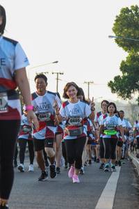 BIB: 6642, 6695, 7316, 782
                            <button type="button" onclick="openModal(6429475)" class="btn btn-primary btn-sm float-right btn-popup" data-toggle="modal" data-target=".modal-high-quality">
                        <i class="fas fa-shopping-cart"></i> Add to Cart
                    </button>
                                            <button type="button" onclick="isThisMe(6429475, true)" class="btn btn-success btn-sm float-right btn-popup btn-isme hidden" data-toggle="tooltip" data-placement="bottom" title="นี่คือรูปของคุณใช่ไหม คลิกที่นี่เพื่อเอาเข้าอัลบั้ม">
                        <i class="fas fa-plus"></i> Add to album
                    </button>
                    <button type="button" onclick="isThisMe(6429475, false)" class="btn btn-warning btn-sm float-right btn-popup btn-isnotme hidden">
                        <i class="fas fa-ban"></i> Remove from album
                    </button>