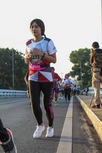 BIB: 271
                            <button type="button" onclick="openModal(6430484)" class="btn btn-primary btn-sm float-right btn-popup" data-toggle="modal" data-target=".modal-high-quality">
                        <i class="fas fa-shopping-cart"></i> Add to Cart
                    </button>
                                            <button type="button" onclick="isThisMe(6430484, true)" class="btn btn-success btn-sm float-right btn-popup btn-isme hidden" data-toggle="tooltip" data-placement="bottom" title="นี่คือรูปของคุณใช่ไหม คลิกที่นี่เพื่อเอาเข้าอัลบั้ม">
                        <i class="fas fa-plus"></i> Add to album
                    </button>
                    <button type="button" onclick="isThisMe(6430484, false)" class="btn btn-warning btn-sm float-right btn-popup btn-isnotme hidden">
                        <i class="fas fa-ban"></i> Remove from album
                    </button>