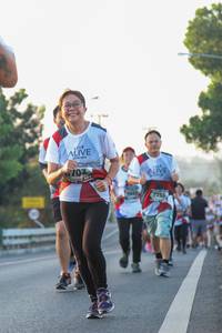 BIB: 702, 7023, 7755
                            <button type="button" onclick="openModal(6425723)" class="btn btn-primary btn-sm float-right btn-popup" data-toggle="modal" data-target=".modal-high-quality">
                        <i class="fas fa-shopping-cart"></i> Add to Cart
                    </button>
                                            <button type="button" onclick="isThisMe(6425723, true)" class="btn btn-success btn-sm float-right btn-popup btn-isme hidden" data-toggle="tooltip" data-placement="bottom" title="นี่คือรูปของคุณใช่ไหม คลิกที่นี่เพื่อเอาเข้าอัลบั้ม">
                        <i class="fas fa-plus"></i> Add to album
                    </button>
                    <button type="button" onclick="isThisMe(6425723, false)" class="btn btn-warning btn-sm float-right btn-popup btn-isnotme hidden">
                        <i class="fas fa-ban"></i> Remove from album
                    </button>