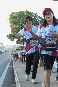 BIB: 7471, 7474
                            <button type="button" onclick="openModal(6432863)" class="btn btn-primary btn-sm float-right btn-popup" data-toggle="modal" data-target=".modal-high-quality">
                        <i class="fas fa-shopping-cart"></i> Add to Cart
                    </button>
                                            <button type="button" onclick="isThisMe(6432863, true)" class="btn btn-success btn-sm float-right btn-popup btn-isme hidden" data-toggle="tooltip" data-placement="bottom" title="นี่คือรูปของคุณใช่ไหม คลิกที่นี่เพื่อเอาเข้าอัลบั้ม">
                        <i class="fas fa-plus"></i> Add to album
                    </button>
                    <button type="button" onclick="isThisMe(6432863, false)" class="btn btn-warning btn-sm float-right btn-popup btn-isnotme hidden">
                        <i class="fas fa-ban"></i> Remove from album
                    </button>