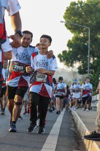 BIB: 2965, 6828
                            <button type="button" onclick="openModal(6429126)" class="btn btn-primary btn-sm float-right btn-popup" data-toggle="modal" data-target=".modal-high-quality">
                        <i class="fas fa-shopping-cart"></i> Add to Cart
                    </button>
                                            <button type="button" onclick="isThisMe(6429126, true)" class="btn btn-success btn-sm float-right btn-popup btn-isme hidden" data-toggle="tooltip" data-placement="bottom" title="นี่คือรูปของคุณใช่ไหม คลิกที่นี่เพื่อเอาเข้าอัลบั้ม">
                        <i class="fas fa-plus"></i> Add to album
                    </button>
                    <button type="button" onclick="isThisMe(6429126, false)" class="btn btn-warning btn-sm float-right btn-popup btn-isnotme hidden">
                        <i class="fas fa-ban"></i> Remove from album
                    </button>