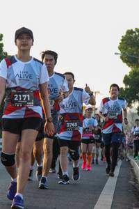 BIB: 2171, 7695, 3763, 214
                            <button type="button" onclick="openModal(6427917)" class="btn btn-primary btn-sm float-right btn-popup" data-toggle="modal" data-target=".modal-high-quality">
                        <i class="fas fa-shopping-cart"></i> Add to Cart
                    </button>
                                            <button type="button" onclick="isThisMe(6427917, true)" class="btn btn-success btn-sm float-right btn-popup btn-isme hidden" data-toggle="tooltip" data-placement="bottom" title="นี่คือรูปของคุณใช่ไหม คลิกที่นี่เพื่อเอาเข้าอัลบั้ม">
                        <i class="fas fa-plus"></i> Add to album
                    </button>
                    <button type="button" onclick="isThisMe(6427917, false)" class="btn btn-warning btn-sm float-right btn-popup btn-isnotme hidden">
                        <i class="fas fa-ban"></i> Remove from album
                    </button>