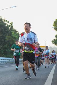 BIB: 2131, 6779, 6314
                            <button type="button" onclick="openModal(6425410)" class="btn btn-primary btn-sm float-right btn-popup" data-toggle="modal" data-target=".modal-high-quality">
                        <i class="fas fa-shopping-cart"></i> Add to Cart
                    </button>
                                            <button type="button" onclick="isThisMe(6425410, true)" class="btn btn-success btn-sm float-right btn-popup btn-isme hidden" data-toggle="tooltip" data-placement="bottom" title="นี่คือรูปของคุณใช่ไหม คลิกที่นี่เพื่อเอาเข้าอัลบั้ม">
                        <i class="fas fa-plus"></i> Add to album
                    </button>
                    <button type="button" onclick="isThisMe(6425410, false)" class="btn btn-warning btn-sm float-right btn-popup btn-isnotme hidden">
                        <i class="fas fa-ban"></i> Remove from album
                    </button>