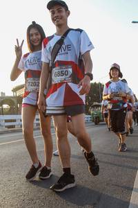 BIB: 6850, 7202, 792
                            <button type="button" onclick="openModal(6431094)" class="btn btn-primary btn-sm float-right btn-popup" data-toggle="modal" data-target=".modal-high-quality">
                        <i class="fas fa-shopping-cart"></i> Add to Cart
                    </button>
                                            <button type="button" onclick="isThisMe(6431094, true)" class="btn btn-success btn-sm float-right btn-popup btn-isme hidden" data-toggle="tooltip" data-placement="bottom" title="นี่คือรูปของคุณใช่ไหม คลิกที่นี่เพื่อเอาเข้าอัลบั้ม">
                        <i class="fas fa-plus"></i> Add to album
                    </button>
                    <button type="button" onclick="isThisMe(6431094, false)" class="btn btn-warning btn-sm float-right btn-popup btn-isnotme hidden">
                        <i class="fas fa-ban"></i> Remove from album
                    </button>