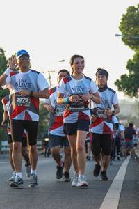 BIB: 2979, 605, 613
                            <button type="button" onclick="openModal(6429324)" class="btn btn-primary btn-sm float-right btn-popup" data-toggle="modal" data-target=".modal-high-quality">
                        <i class="fas fa-shopping-cart"></i> Add to Cart
                    </button>
                                            <button type="button" onclick="isThisMe(6429324, true)" class="btn btn-success btn-sm float-right btn-popup btn-isme hidden" data-toggle="tooltip" data-placement="bottom" title="นี่คือรูปของคุณใช่ไหม คลิกที่นี่เพื่อเอาเข้าอัลบั้ม">
                        <i class="fas fa-plus"></i> Add to album
                    </button>
                    <button type="button" onclick="isThisMe(6429324, false)" class="btn btn-warning btn-sm float-right btn-popup btn-isnotme hidden">
                        <i class="fas fa-ban"></i> Remove from album
                    </button>