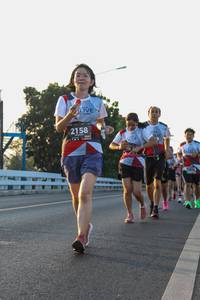 BIB: 2158
                            <button type="button" onclick="openModal(6428292)" class="btn btn-primary btn-sm float-right btn-popup" data-toggle="modal" data-target=".modal-high-quality">
                        <i class="fas fa-shopping-cart"></i> Add to Cart
                    </button>
                                            <button type="button" onclick="isThisMe(6428292, true)" class="btn btn-success btn-sm float-right btn-popup btn-isme hidden" data-toggle="tooltip" data-placement="bottom" title="นี่คือรูปของคุณใช่ไหม คลิกที่นี่เพื่อเอาเข้าอัลบั้ม">
                        <i class="fas fa-plus"></i> Add to album
                    </button>
                    <button type="button" onclick="isThisMe(6428292, false)" class="btn btn-warning btn-sm float-right btn-popup btn-isnotme hidden">
                        <i class="fas fa-ban"></i> Remove from album
                    </button>