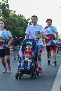 BIB: 666, 734
                            <button type="button" onclick="openModal(6432107)" class="btn btn-primary btn-sm float-right btn-popup" data-toggle="modal" data-target=".modal-high-quality">
                        <i class="fas fa-shopping-cart"></i> Add to Cart
                    </button>
                                            <button type="button" onclick="isThisMe(6432107, true)" class="btn btn-success btn-sm float-right btn-popup btn-isme hidden" data-toggle="tooltip" data-placement="bottom" title="นี่คือรูปของคุณใช่ไหม คลิกที่นี่เพื่อเอาเข้าอัลบั้ม">
                        <i class="fas fa-plus"></i> Add to album
                    </button>
                    <button type="button" onclick="isThisMe(6432107, false)" class="btn btn-warning btn-sm float-right btn-popup btn-isnotme hidden">
                        <i class="fas fa-ban"></i> Remove from album
                    </button>