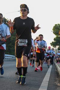 BIB: 6645, 7032
                            <button type="button" onclick="openModal(6427775)" class="btn btn-primary btn-sm float-right btn-popup" data-toggle="modal" data-target=".modal-high-quality">
                        <i class="fas fa-shopping-cart"></i> Add to Cart
                    </button>
                                            <button type="button" onclick="isThisMe(6427775, true)" class="btn btn-success btn-sm float-right btn-popup btn-isme hidden" data-toggle="tooltip" data-placement="bottom" title="นี่คือรูปของคุณใช่ไหม คลิกที่นี่เพื่อเอาเข้าอัลบั้ม">
                        <i class="fas fa-plus"></i> Add to album
                    </button>
                    <button type="button" onclick="isThisMe(6427775, false)" class="btn btn-warning btn-sm float-right btn-popup btn-isnotme hidden">
                        <i class="fas fa-ban"></i> Remove from album
                    </button>