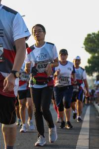 BIB: 633, 7185, 6413
                            <button type="button" onclick="openModal(6430966)" class="btn btn-primary btn-sm float-right btn-popup" data-toggle="modal" data-target=".modal-high-quality">
                        <i class="fas fa-shopping-cart"></i> Add to Cart
                    </button>
                                            <button type="button" onclick="isThisMe(6430966, true)" class="btn btn-success btn-sm float-right btn-popup btn-isme hidden" data-toggle="tooltip" data-placement="bottom" title="นี่คือรูปของคุณใช่ไหม คลิกที่นี่เพื่อเอาเข้าอัลบั้ม">
                        <i class="fas fa-plus"></i> Add to album
                    </button>
                    <button type="button" onclick="isThisMe(6430966, false)" class="btn btn-warning btn-sm float-right btn-popup btn-isnotme hidden">
                        <i class="fas fa-ban"></i> Remove from album
                    </button>