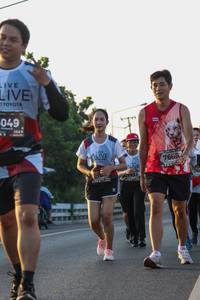 BIB: 049, 766, 7931
                            <button type="button" onclick="openModal(6429682)" class="btn btn-primary btn-sm float-right btn-popup" data-toggle="modal" data-target=".modal-high-quality">
                        <i class="fas fa-shopping-cart"></i> Add to Cart
                    </button>
                                            <button type="button" onclick="isThisMe(6429682, true)" class="btn btn-success btn-sm float-right btn-popup btn-isme hidden" data-toggle="tooltip" data-placement="bottom" title="นี่คือรูปของคุณใช่ไหม คลิกที่นี่เพื่อเอาเข้าอัลบั้ม">
                        <i class="fas fa-plus"></i> Add to album
                    </button>
                    <button type="button" onclick="isThisMe(6429682, false)" class="btn btn-warning btn-sm float-right btn-popup btn-isnotme hidden">
                        <i class="fas fa-ban"></i> Remove from album
                    </button>