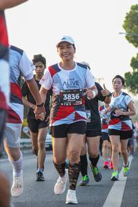 BIB: 3836
                            <button type="button" onclick="openModal(6425166)" class="btn btn-primary btn-sm float-right btn-popup" data-toggle="modal" data-target=".modal-high-quality">
                        <i class="fas fa-shopping-cart"></i> Add to Cart
                    </button>
                                            <button type="button" onclick="isThisMe(6425166, true)" class="btn btn-success btn-sm float-right btn-popup btn-isme hidden" data-toggle="tooltip" data-placement="bottom" title="นี่คือรูปของคุณใช่ไหม คลิกที่นี่เพื่อเอาเข้าอัลบั้ม">
                        <i class="fas fa-plus"></i> Add to album
                    </button>
                    <button type="button" onclick="isThisMe(6425166, false)" class="btn btn-warning btn-sm float-right btn-popup btn-isnotme hidden">
                        <i class="fas fa-ban"></i> Remove from album
                    </button>