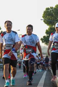 BIB: 6681, 3798
                            <button type="button" onclick="openModal(6429881)" class="btn btn-primary btn-sm float-right btn-popup" data-toggle="modal" data-target=".modal-high-quality">
                        <i class="fas fa-shopping-cart"></i> Add to Cart
                    </button>
                                            <button type="button" onclick="isThisMe(6429881, true)" class="btn btn-success btn-sm float-right btn-popup btn-isme hidden" data-toggle="tooltip" data-placement="bottom" title="นี่คือรูปของคุณใช่ไหม คลิกที่นี่เพื่อเอาเข้าอัลบั้ม">
                        <i class="fas fa-plus"></i> Add to album
                    </button>
                    <button type="button" onclick="isThisMe(6429881, false)" class="btn btn-warning btn-sm float-right btn-popup btn-isnotme hidden">
                        <i class="fas fa-ban"></i> Remove from album
                    </button>