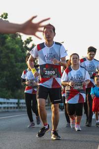 BIB: 2809, 7540
                            <button type="button" onclick="openModal(6430389)" class="btn btn-primary btn-sm float-right btn-popup" data-toggle="modal" data-target=".modal-high-quality">
                        <i class="fas fa-shopping-cart"></i> Add to Cart
                    </button>
                                            <button type="button" onclick="isThisMe(6430389, true)" class="btn btn-success btn-sm float-right btn-popup btn-isme hidden" data-toggle="tooltip" data-placement="bottom" title="นี่คือรูปของคุณใช่ไหม คลิกที่นี่เพื่อเอาเข้าอัลบั้ม">
                        <i class="fas fa-plus"></i> Add to album
                    </button>
                    <button type="button" onclick="isThisMe(6430389, false)" class="btn btn-warning btn-sm float-right btn-popup btn-isnotme hidden">
                        <i class="fas fa-ban"></i> Remove from album
                    </button>