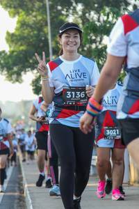 BIB: 3136, 3021
                            <button type="button" onclick="openModal(6432657)" class="btn btn-primary btn-sm float-right btn-popup" data-toggle="modal" data-target=".modal-high-quality">
                        <i class="fas fa-shopping-cart"></i> Add to Cart
                    </button>
                                            <button type="button" onclick="isThisMe(6432657, true)" class="btn btn-success btn-sm float-right btn-popup btn-isme hidden" data-toggle="tooltip" data-placement="bottom" title="นี่คือรูปของคุณใช่ไหม คลิกที่นี่เพื่อเอาเข้าอัลบั้ม">
                        <i class="fas fa-plus"></i> Add to album
                    </button>
                    <button type="button" onclick="isThisMe(6432657, false)" class="btn btn-warning btn-sm float-right btn-popup btn-isnotme hidden">
                        <i class="fas fa-ban"></i> Remove from album
                    </button>