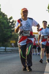 BIB: 7624, 2989
                            <button type="button" onclick="openModal(6431426)" class="btn btn-primary btn-sm float-right btn-popup" data-toggle="modal" data-target=".modal-high-quality">
                        <i class="fas fa-shopping-cart"></i> Add to Cart
                    </button>
                                            <button type="button" onclick="isThisMe(6431426, true)" class="btn btn-success btn-sm float-right btn-popup btn-isme hidden" data-toggle="tooltip" data-placement="bottom" title="นี่คือรูปของคุณใช่ไหม คลิกที่นี่เพื่อเอาเข้าอัลบั้ม">
                        <i class="fas fa-plus"></i> Add to album
                    </button>
                    <button type="button" onclick="isThisMe(6431426, false)" class="btn btn-warning btn-sm float-right btn-popup btn-isnotme hidden">
                        <i class="fas fa-ban"></i> Remove from album
                    </button>