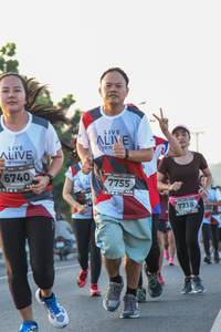 BIB: 6740, 7755, 7718
                            <button type="button" onclick="openModal(6425738)" class="btn btn-primary btn-sm float-right btn-popup" data-toggle="modal" data-target=".modal-high-quality">
                        <i class="fas fa-shopping-cart"></i> Add to Cart
                    </button>
                                            <button type="button" onclick="isThisMe(6425738, true)" class="btn btn-success btn-sm float-right btn-popup btn-isme hidden" data-toggle="tooltip" data-placement="bottom" title="นี่คือรูปของคุณใช่ไหม คลิกที่นี่เพื่อเอาเข้าอัลบั้ม">
                        <i class="fas fa-plus"></i> Add to album
                    </button>
                    <button type="button" onclick="isThisMe(6425738, false)" class="btn btn-warning btn-sm float-right btn-popup btn-isnotme hidden">
                        <i class="fas fa-ban"></i> Remove from album
                    </button>