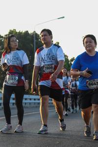 BIB: 7806, 6643
                            <button type="button" onclick="openModal(6430805)" class="btn btn-primary btn-sm float-right btn-popup" data-toggle="modal" data-target=".modal-high-quality">
                        <i class="fas fa-shopping-cart"></i> Add to Cart
                    </button>
                                            <button type="button" onclick="isThisMe(6430805, true)" class="btn btn-success btn-sm float-right btn-popup btn-isme hidden" data-toggle="tooltip" data-placement="bottom" title="นี่คือรูปของคุณใช่ไหม คลิกที่นี่เพื่อเอาเข้าอัลบั้ม">
                        <i class="fas fa-plus"></i> Add to album
                    </button>
                    <button type="button" onclick="isThisMe(6430805, false)" class="btn btn-warning btn-sm float-right btn-popup btn-isnotme hidden">
                        <i class="fas fa-ban"></i> Remove from album
                    </button>