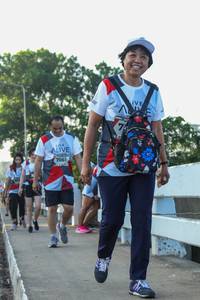 BIB: 7061
                            <button type="button" onclick="openModal(6432557)" class="btn btn-primary btn-sm float-right btn-popup" data-toggle="modal" data-target=".modal-high-quality">
                        <i class="fas fa-shopping-cart"></i> Add to Cart
                    </button>
                                            <button type="button" onclick="isThisMe(6432557, true)" class="btn btn-success btn-sm float-right btn-popup btn-isme hidden" data-toggle="tooltip" data-placement="bottom" title="นี่คือรูปของคุณใช่ไหม คลิกที่นี่เพื่อเอาเข้าอัลบั้ม">
                        <i class="fas fa-plus"></i> Add to album
                    </button>
                    <button type="button" onclick="isThisMe(6432557, false)" class="btn btn-warning btn-sm float-right btn-popup btn-isnotme hidden">
                        <i class="fas fa-ban"></i> Remove from album
                    </button>