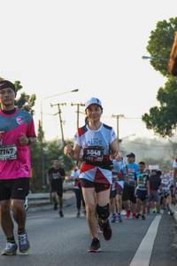 BIB: 7747, 3848, 042
                            <button type="button" onclick="openModal(6428109)" class="btn btn-primary btn-sm float-right btn-popup" data-toggle="modal" data-target=".modal-high-quality">
                        <i class="fas fa-shopping-cart"></i> Add to Cart
                    </button>
                                            <button type="button" onclick="isThisMe(6428109, true)" class="btn btn-success btn-sm float-right btn-popup btn-isme hidden" data-toggle="tooltip" data-placement="bottom" title="นี่คือรูปของคุณใช่ไหม คลิกที่นี่เพื่อเอาเข้าอัลบั้ม">
                        <i class="fas fa-plus"></i> Add to album
                    </button>
                    <button type="button" onclick="isThisMe(6428109, false)" class="btn btn-warning btn-sm float-right btn-popup btn-isnotme hidden">
                        <i class="fas fa-ban"></i> Remove from album
                    </button>