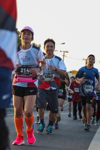 BIB: 214, 6940, 6049
                            <button type="button" onclick="openModal(6427984)" class="btn btn-primary btn-sm float-right btn-popup" data-toggle="modal" data-target=".modal-high-quality">
                        <i class="fas fa-shopping-cart"></i> Add to Cart
                    </button>
                                            <button type="button" onclick="isThisMe(6427984, true)" class="btn btn-success btn-sm float-right btn-popup btn-isme hidden" data-toggle="tooltip" data-placement="bottom" title="นี่คือรูปของคุณใช่ไหม คลิกที่นี่เพื่อเอาเข้าอัลบั้ม">
                        <i class="fas fa-plus"></i> Add to album
                    </button>
                    <button type="button" onclick="isThisMe(6427984, false)" class="btn btn-warning btn-sm float-right btn-popup btn-isnotme hidden">
                        <i class="fas fa-ban"></i> Remove from album
                    </button>