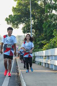 BIB: 6239, 6342
                            <button type="button" onclick="openModal(6432177)" class="btn btn-primary btn-sm float-right btn-popup" data-toggle="modal" data-target=".modal-high-quality">
                        <i class="fas fa-shopping-cart"></i> Add to Cart
                    </button>
                                            <button type="button" onclick="isThisMe(6432177, true)" class="btn btn-success btn-sm float-right btn-popup btn-isme hidden" data-toggle="tooltip" data-placement="bottom" title="นี่คือรูปของคุณใช่ไหม คลิกที่นี่เพื่อเอาเข้าอัลบั้ม">
                        <i class="fas fa-plus"></i> Add to album
                    </button>
                    <button type="button" onclick="isThisMe(6432177, false)" class="btn btn-warning btn-sm float-right btn-popup btn-isnotme hidden">
                        <i class="fas fa-ban"></i> Remove from album
                    </button>