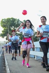 BIB: 7197, 6689, 6486
                            <button type="button" onclick="openModal(6432925)" class="btn btn-primary btn-sm float-right btn-popup" data-toggle="modal" data-target=".modal-high-quality">
                        <i class="fas fa-shopping-cart"></i> Add to Cart
                    </button>
                                            <button type="button" onclick="isThisMe(6432925, true)" class="btn btn-success btn-sm float-right btn-popup btn-isme hidden" data-toggle="tooltip" data-placement="bottom" title="นี่คือรูปของคุณใช่ไหม คลิกที่นี่เพื่อเอาเข้าอัลบั้ม">
                        <i class="fas fa-plus"></i> Add to album
                    </button>
                    <button type="button" onclick="isThisMe(6432925, false)" class="btn btn-warning btn-sm float-right btn-popup btn-isnotme hidden">
                        <i class="fas fa-ban"></i> Remove from album
                    </button>