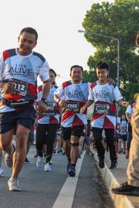 BIB: 112, 2965, 6828, 982
                            <button type="button" onclick="openModal(6429121)" class="btn btn-primary btn-sm float-right btn-popup" data-toggle="modal" data-target=".modal-high-quality">
                        <i class="fas fa-shopping-cart"></i> Add to Cart
                    </button>
                                            <button type="button" onclick="isThisMe(6429121, true)" class="btn btn-success btn-sm float-right btn-popup btn-isme hidden" data-toggle="tooltip" data-placement="bottom" title="นี่คือรูปของคุณใช่ไหม คลิกที่นี่เพื่อเอาเข้าอัลบั้ม">
                        <i class="fas fa-plus"></i> Add to album
                    </button>
                    <button type="button" onclick="isThisMe(6429121, false)" class="btn btn-warning btn-sm float-right btn-popup btn-isnotme hidden">
                        <i class="fas fa-ban"></i> Remove from album
                    </button>