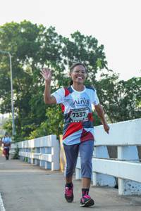 BIB: 7337
                            <button type="button" onclick="openModal(6432998)" class="btn btn-primary btn-sm float-right btn-popup" data-toggle="modal" data-target=".modal-high-quality">
                        <i class="fas fa-shopping-cart"></i> Add to Cart
                    </button>
                                            <button type="button" onclick="isThisMe(6432998, true)" class="btn btn-success btn-sm float-right btn-popup btn-isme hidden" data-toggle="tooltip" data-placement="bottom" title="นี่คือรูปของคุณใช่ไหม คลิกที่นี่เพื่อเอาเข้าอัลบั้ม">
                        <i class="fas fa-plus"></i> Add to album
                    </button>
                    <button type="button" onclick="isThisMe(6432998, false)" class="btn btn-warning btn-sm float-right btn-popup btn-isnotme hidden">
                        <i class="fas fa-ban"></i> Remove from album
                    </button>