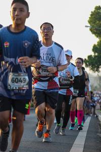 BIB: 705, 7304, 6049
                            <button type="button" onclick="openModal(6428011)" class="btn btn-primary btn-sm float-right btn-popup" data-toggle="modal" data-target=".modal-high-quality">
                        <i class="fas fa-shopping-cart"></i> Add to Cart
                    </button>
                                            <button type="button" onclick="isThisMe(6428011, true)" class="btn btn-success btn-sm float-right btn-popup btn-isme hidden" data-toggle="tooltip" data-placement="bottom" title="นี่คือรูปของคุณใช่ไหม คลิกที่นี่เพื่อเอาเข้าอัลบั้ม">
                        <i class="fas fa-plus"></i> Add to album
                    </button>
                    <button type="button" onclick="isThisMe(6428011, false)" class="btn btn-warning btn-sm float-right btn-popup btn-isnotme hidden">
                        <i class="fas fa-ban"></i> Remove from album
                    </button>