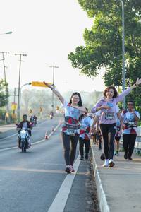 BIB: 7988, 3904, 6213
                            <button type="button" onclick="openModal(6433246)" class="btn btn-primary btn-sm float-right btn-popup" data-toggle="modal" data-target=".modal-high-quality">
                        <i class="fas fa-shopping-cart"></i> Add to Cart
                    </button>
                                            <button type="button" onclick="isThisMe(6433246, true)" class="btn btn-success btn-sm float-right btn-popup btn-isme hidden" data-toggle="tooltip" data-placement="bottom" title="นี่คือรูปของคุณใช่ไหม คลิกที่นี่เพื่อเอาเข้าอัลบั้ม">
                        <i class="fas fa-plus"></i> Add to album
                    </button>
                    <button type="button" onclick="isThisMe(6433246, false)" class="btn btn-warning btn-sm float-right btn-popup btn-isnotme hidden">
                        <i class="fas fa-ban"></i> Remove from album
                    </button>