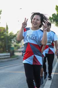 BIB: 096
                            <button type="button" onclick="openModal(6432752)" class="btn btn-primary btn-sm float-right btn-popup" data-toggle="modal" data-target=".modal-high-quality">
                        <i class="fas fa-shopping-cart"></i> Add to Cart
                    </button>
                                            <button type="button" onclick="isThisMe(6432752, true)" class="btn btn-success btn-sm float-right btn-popup btn-isme hidden" data-toggle="tooltip" data-placement="bottom" title="นี่คือรูปของคุณใช่ไหม คลิกที่นี่เพื่อเอาเข้าอัลบั้ม">
                        <i class="fas fa-plus"></i> Add to album
                    </button>
                    <button type="button" onclick="isThisMe(6432752, false)" class="btn btn-warning btn-sm float-right btn-popup btn-isnotme hidden">
                        <i class="fas fa-ban"></i> Remove from album
                    </button>