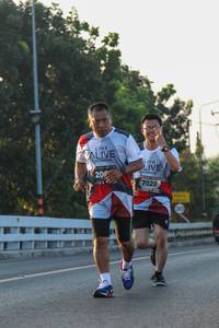 BIB: 200, 7028
                            <button type="button" onclick="openModal(6429740)" class="btn btn-primary btn-sm float-right btn-popup" data-toggle="modal" data-target=".modal-high-quality">
                        <i class="fas fa-shopping-cart"></i> Add to Cart
                    </button>
                                            <button type="button" onclick="isThisMe(6429740, true)" class="btn btn-success btn-sm float-right btn-popup btn-isme hidden" data-toggle="tooltip" data-placement="bottom" title="นี่คือรูปของคุณใช่ไหม คลิกที่นี่เพื่อเอาเข้าอัลบั้ม">
                        <i class="fas fa-plus"></i> Add to album
                    </button>
                    <button type="button" onclick="isThisMe(6429740, false)" class="btn btn-warning btn-sm float-right btn-popup btn-isnotme hidden">
                        <i class="fas fa-ban"></i> Remove from album
                    </button>