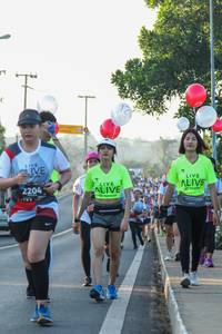 BIB: 2204, 236
                            <button type="button" onclick="openModal(6431727)" class="btn btn-primary btn-sm float-right btn-popup" data-toggle="modal" data-target=".modal-high-quality">
                        <i class="fas fa-shopping-cart"></i> Add to Cart
                    </button>
                                            <button type="button" onclick="isThisMe(6431727, true)" class="btn btn-success btn-sm float-right btn-popup btn-isme hidden" data-toggle="tooltip" data-placement="bottom" title="นี่คือรูปของคุณใช่ไหม คลิกที่นี่เพื่อเอาเข้าอัลบั้ม">
                        <i class="fas fa-plus"></i> Add to album
                    </button>
                    <button type="button" onclick="isThisMe(6431727, false)" class="btn btn-warning btn-sm float-right btn-popup btn-isnotme hidden">
                        <i class="fas fa-ban"></i> Remove from album
                    </button>