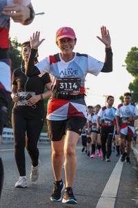 BIB: 3114, 128
                            <button type="button" onclick="openModal(6427850)" class="btn btn-primary btn-sm float-right btn-popup" data-toggle="modal" data-target=".modal-high-quality">
                        <i class="fas fa-shopping-cart"></i> Add to Cart
                    </button>
                                            <button type="button" onclick="isThisMe(6427850, true)" class="btn btn-success btn-sm float-right btn-popup btn-isme hidden" data-toggle="tooltip" data-placement="bottom" title="นี่คือรูปของคุณใช่ไหม คลิกที่นี่เพื่อเอาเข้าอัลบั้ม">
                        <i class="fas fa-plus"></i> Add to album
                    </button>
                    <button type="button" onclick="isThisMe(6427850, false)" class="btn btn-warning btn-sm float-right btn-popup btn-isnotme hidden">
                        <i class="fas fa-ban"></i> Remove from album
                    </button>